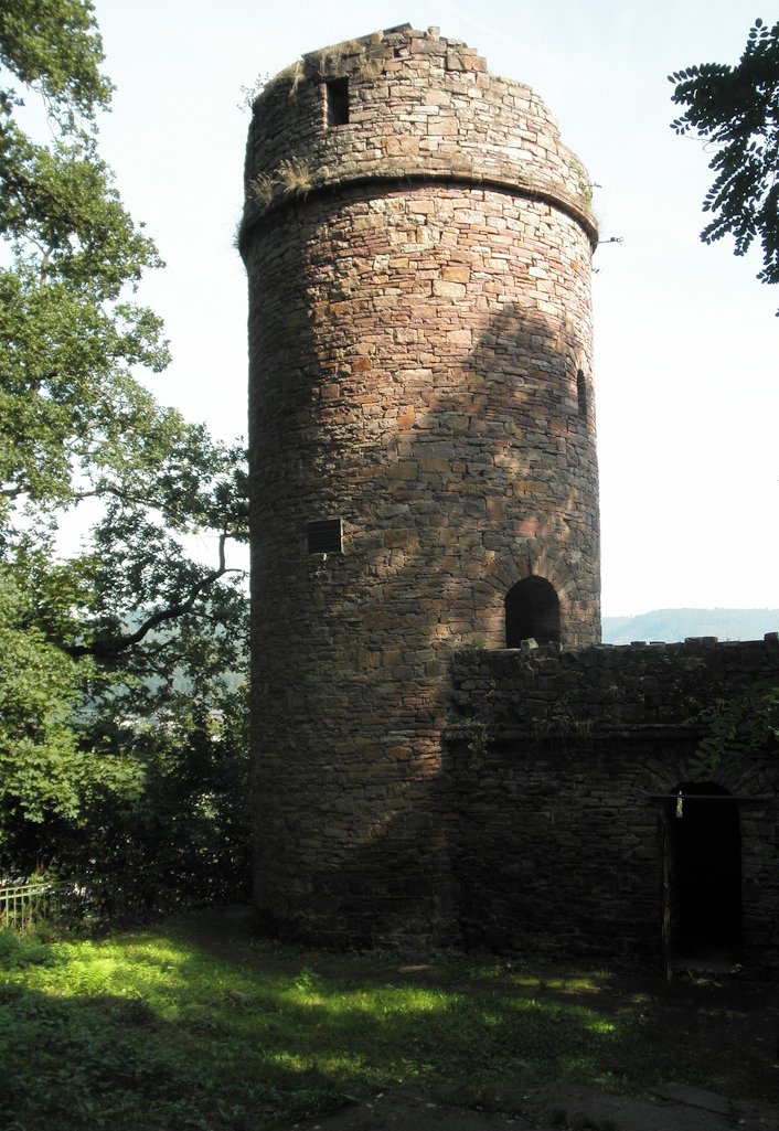 Hugenottenturm