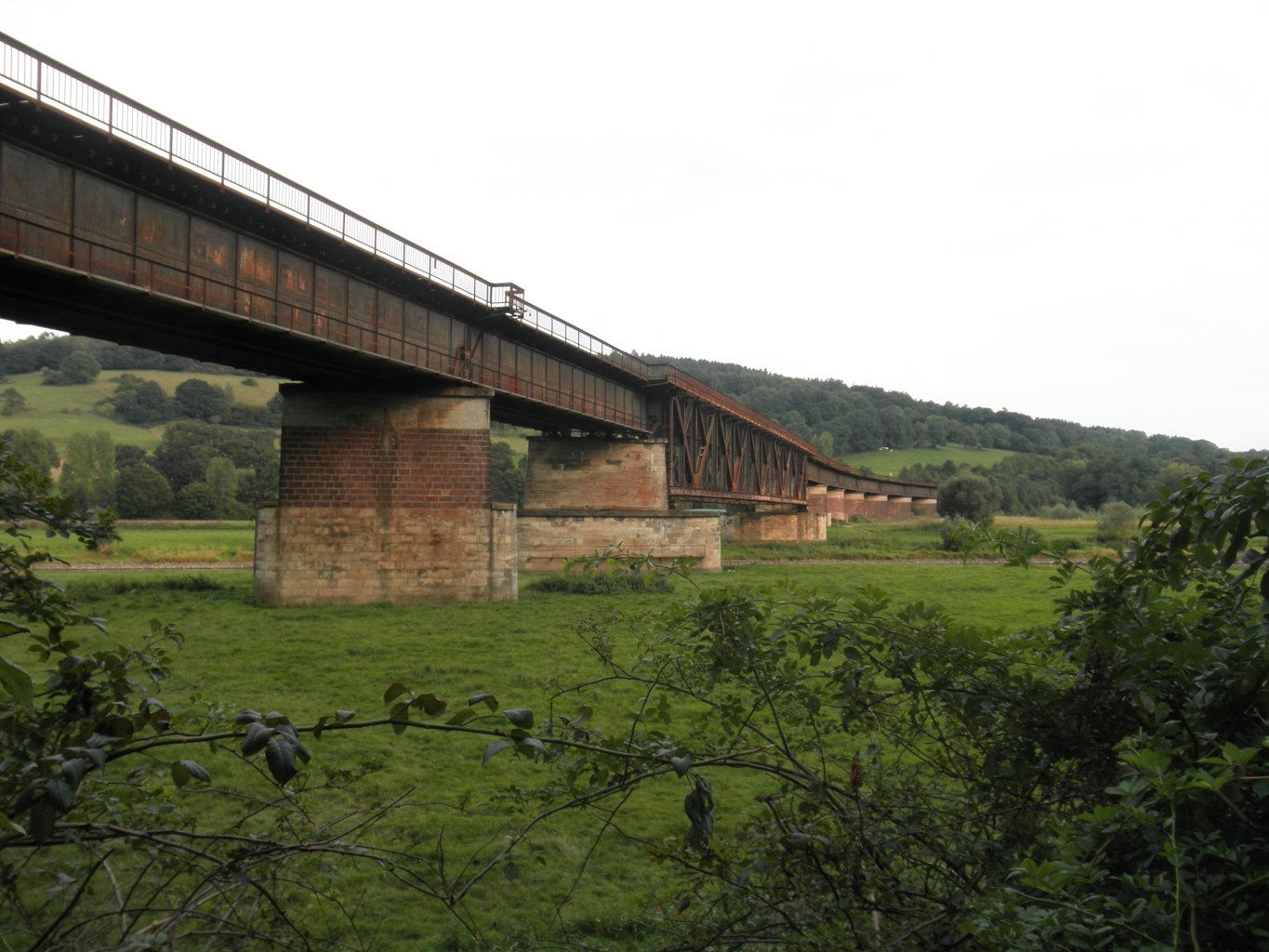 Weser-Eisenbahnbruecke Wehrden-Meinbrexen